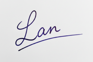 Mẫu chữ ký tên Lan số 1