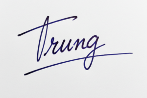 Mẫu chữ ký tên Trung số 1