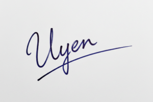 Mẫu chữ ký tên Uyên số 1